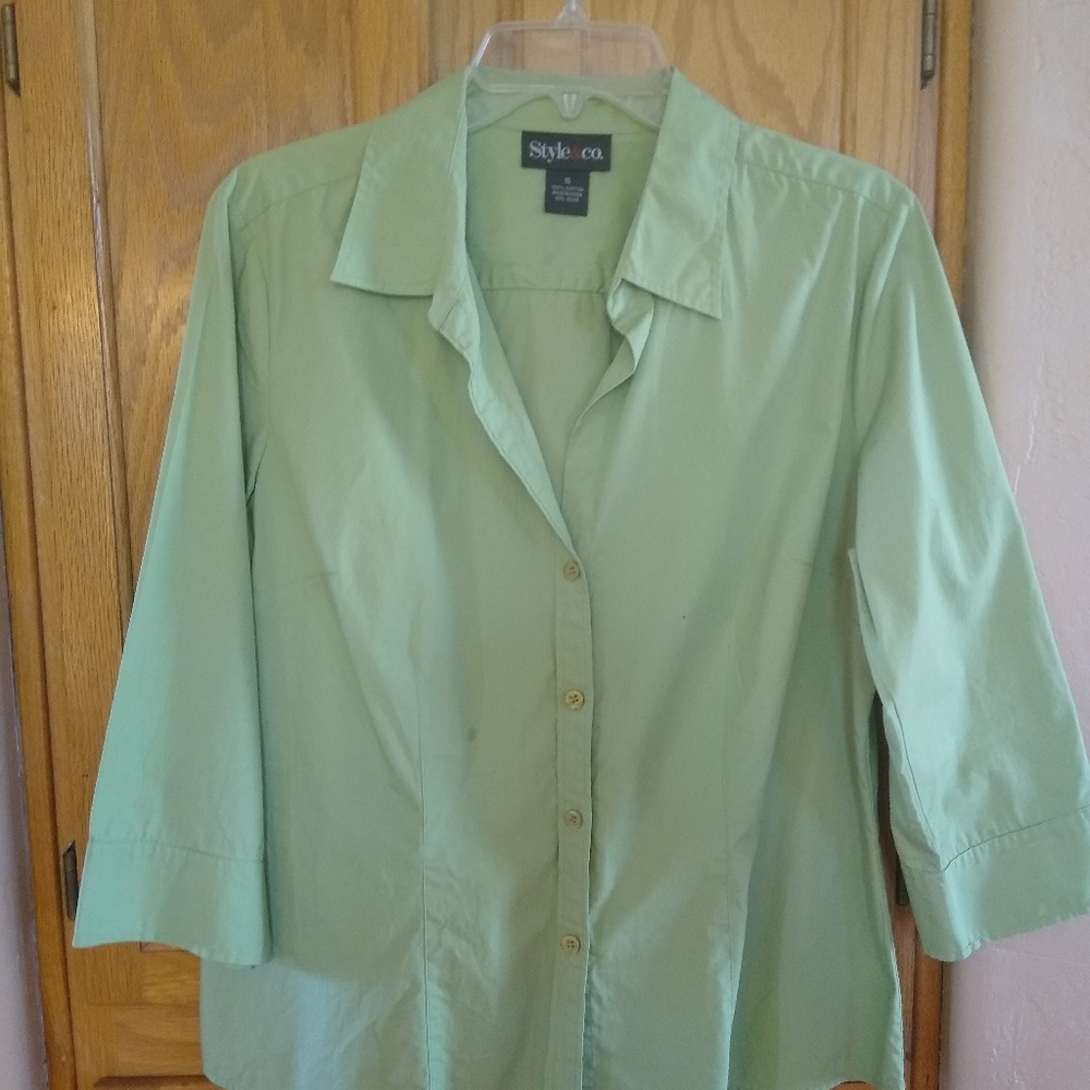 New York & co green shirt 16